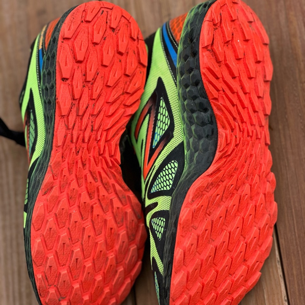 New Balance Men's MT980 Fresh Foam Trail Running Shoes - Picture 5 of 6